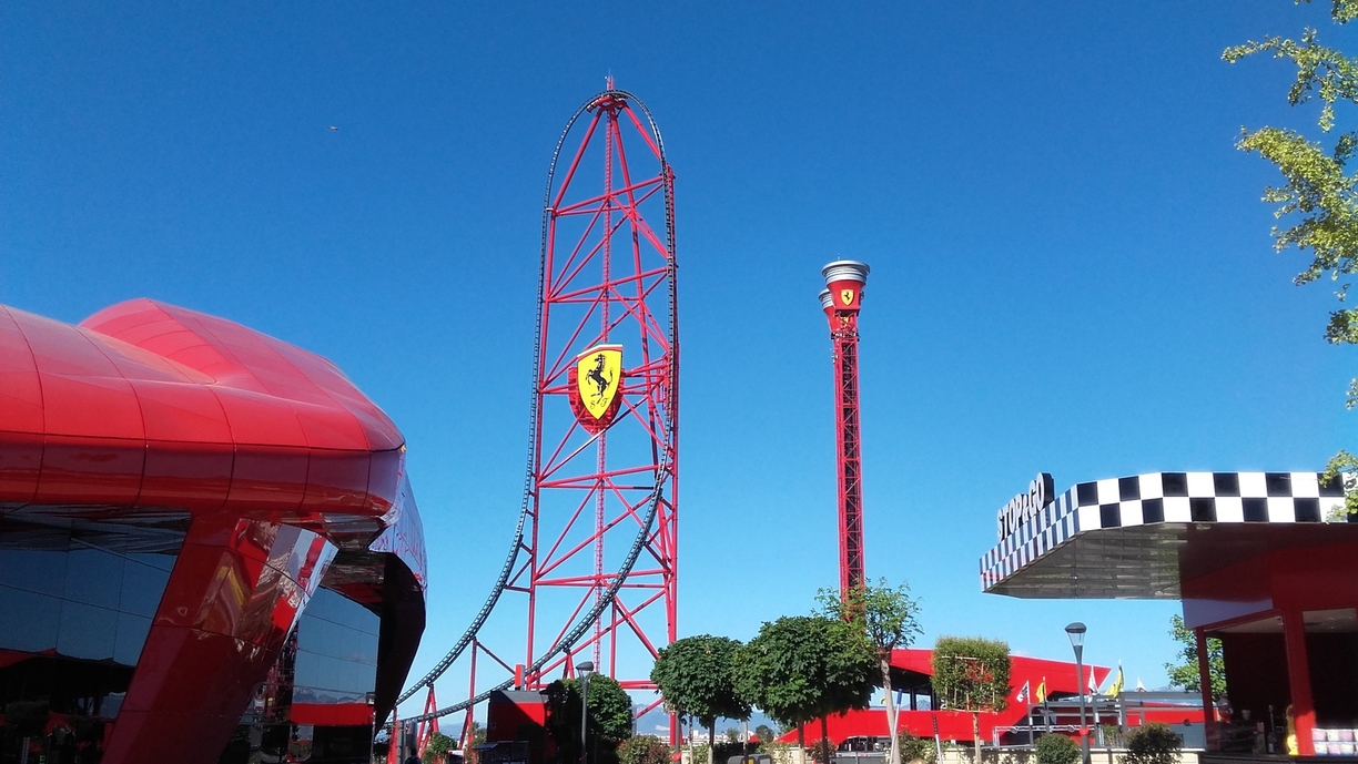 ferrari_land_vue_densemble