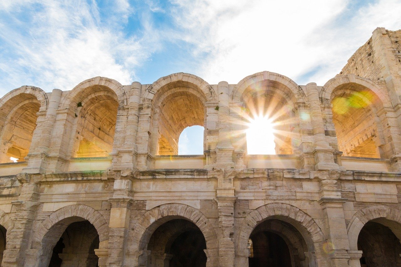 arles-arenes